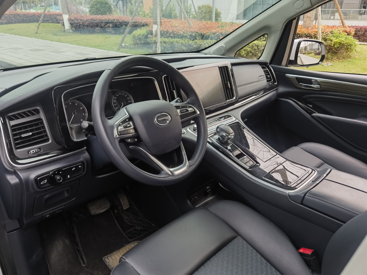 广汽传祺 传祺M8 2023 汽车图片 #8