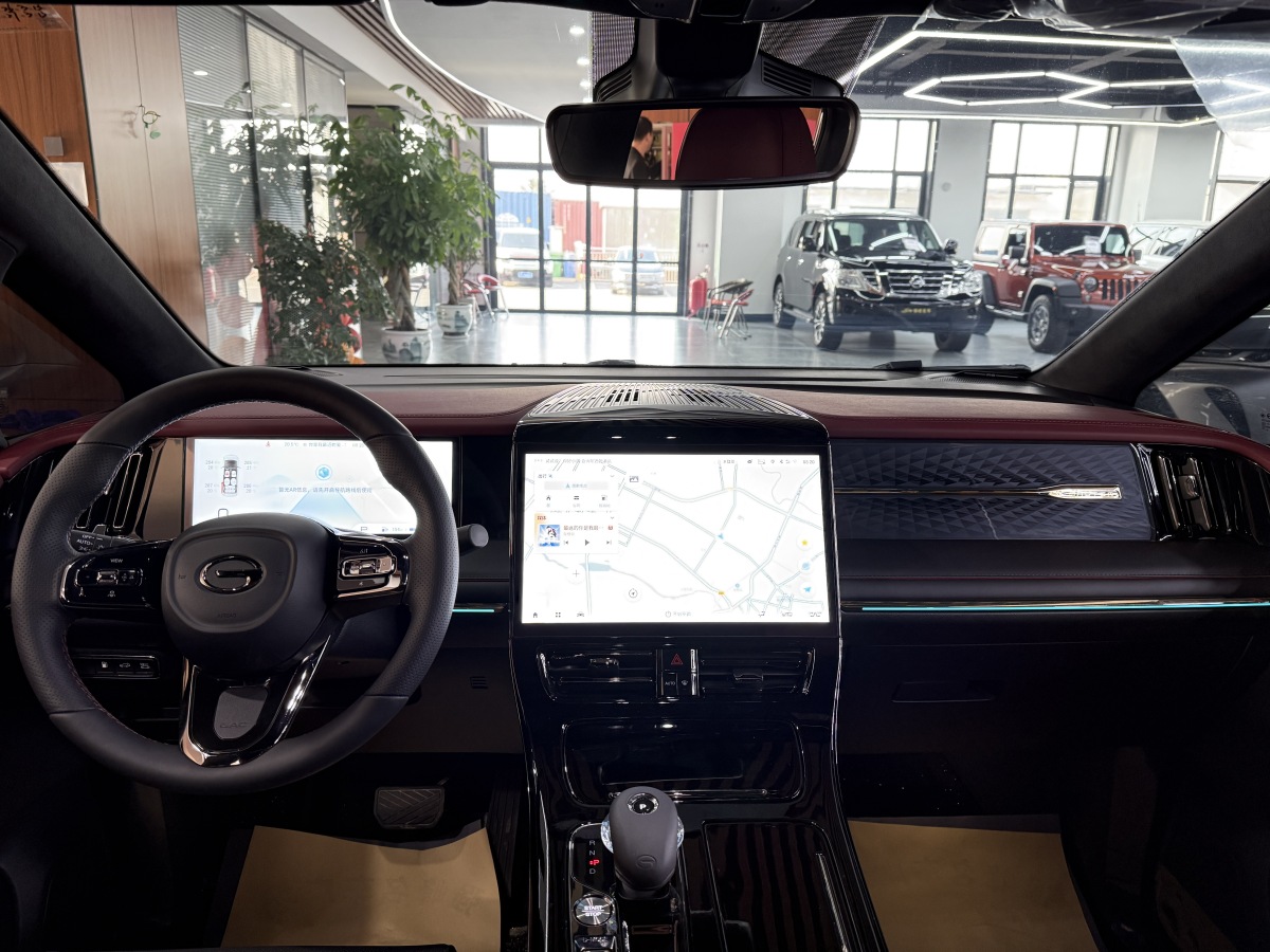 广汽传祺 传祺M8 2025 汽车图片 #8