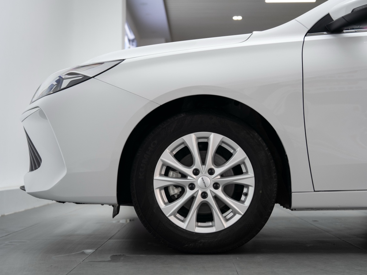 Roewe i5 2023 imagem de carro #8