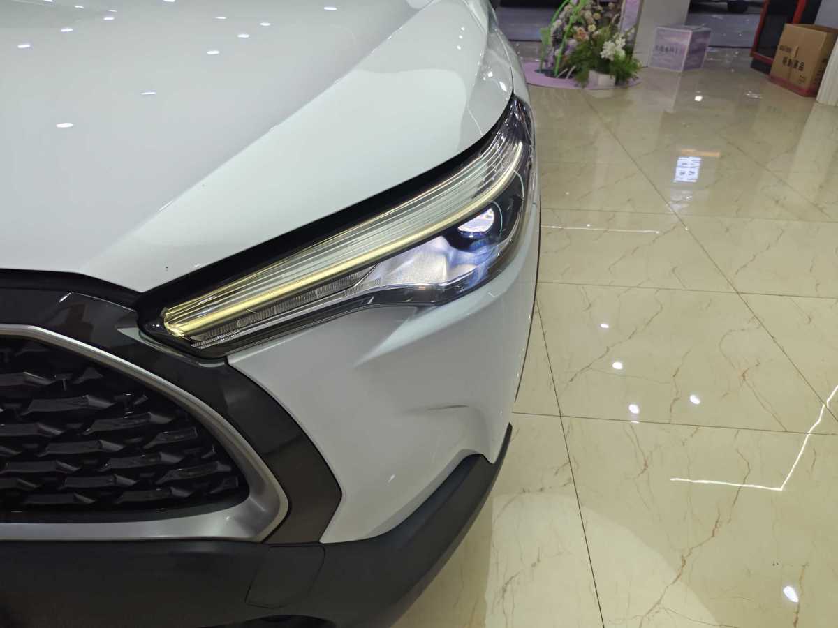 Toyota Corolla Cross 2022 immagine di auto #8