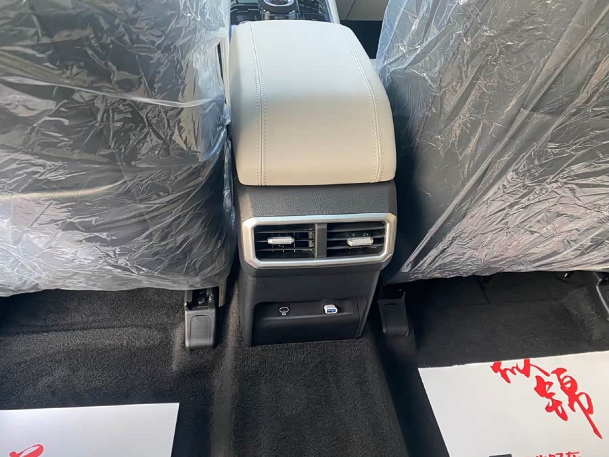 起亚 狮铂拓界 2023 汽车图片 #8