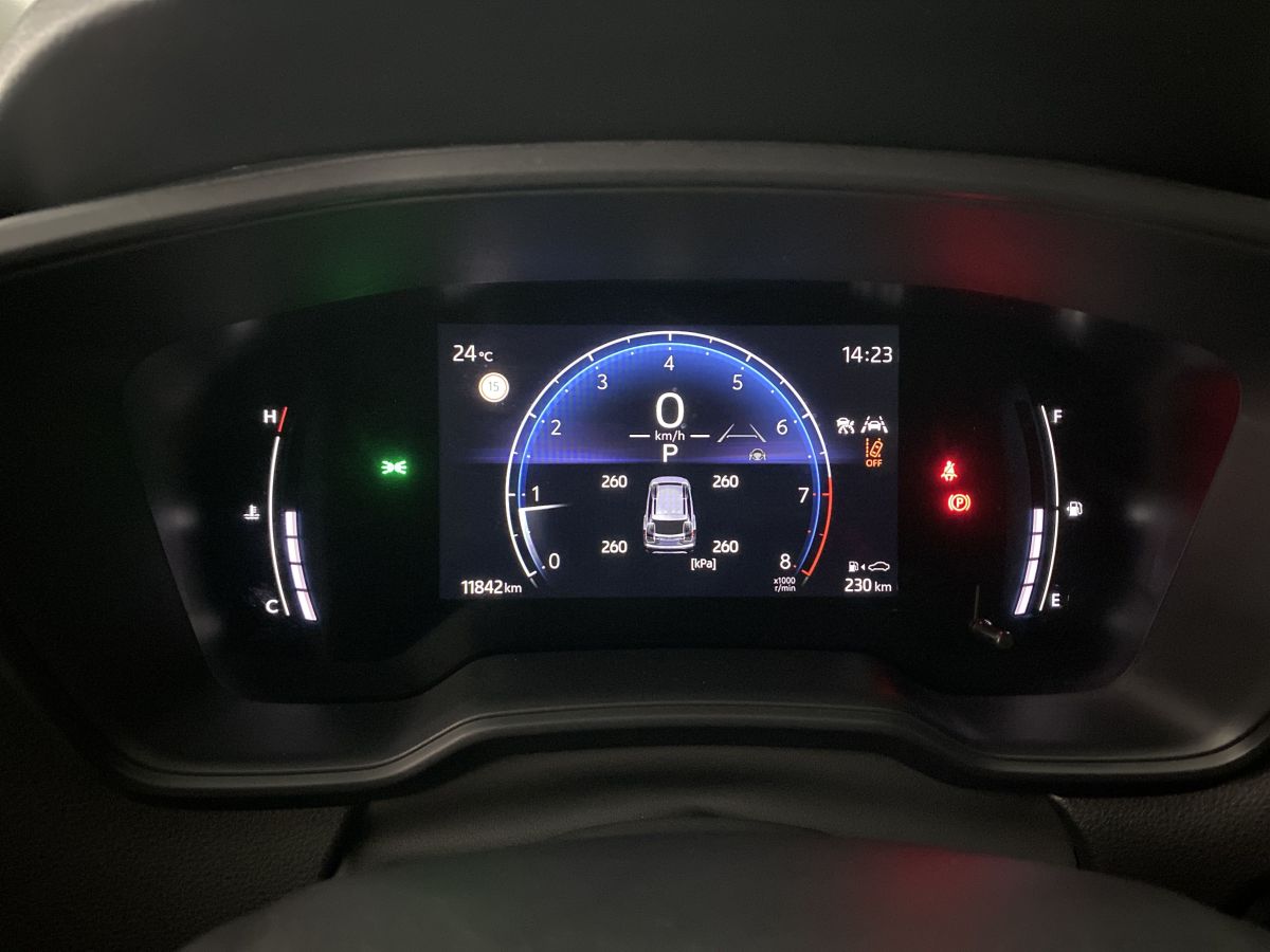 Toyota Corolla Cross 2023 immagine di auto #8