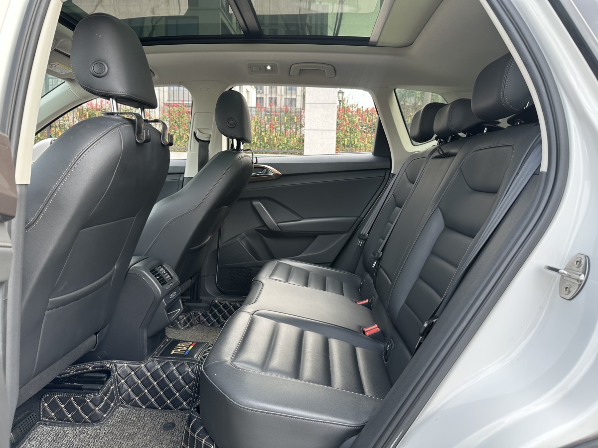 Volkswagen Tharu 2020 #8 Volkswagen Tharu 2020 car image #8