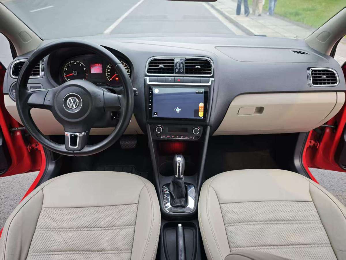 Volkswagen Polo 2012 #8 Volkswagen Polo 2012 car image #8