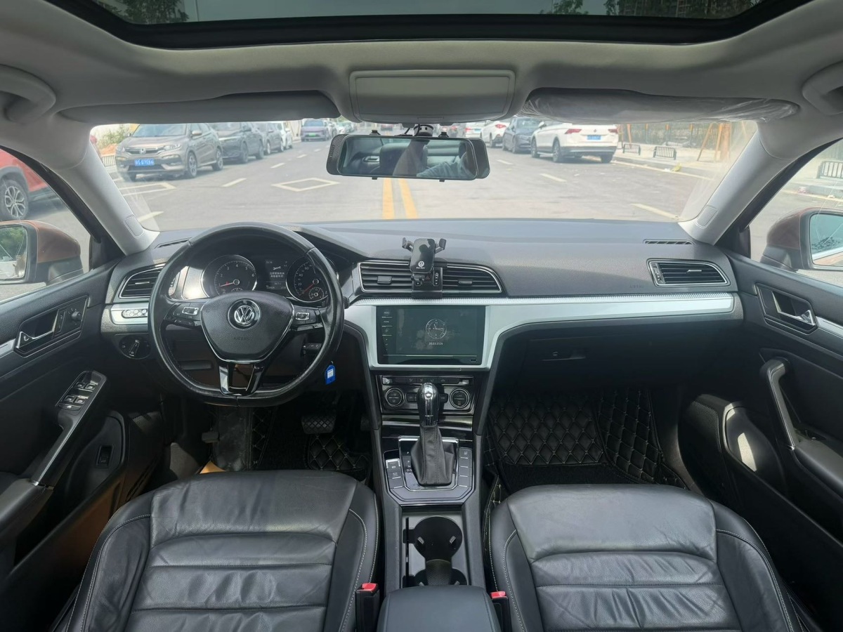 Volkswagen Lamando 2016 изображение автомобиля #8