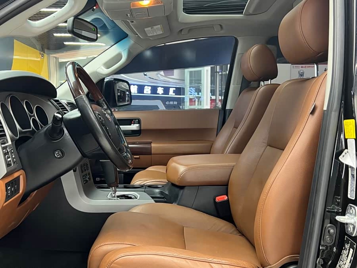 丰田 红杉 2011 汽车图片 #8