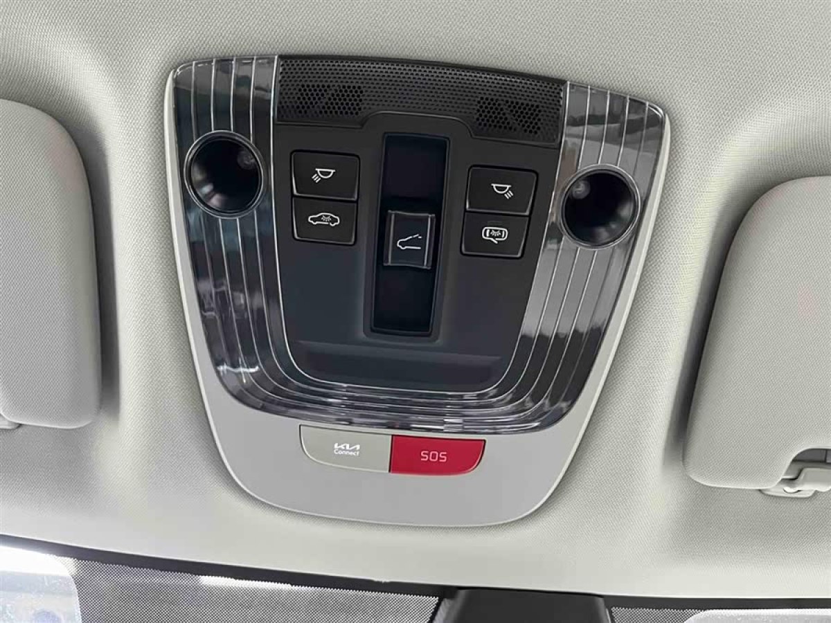 起亚 狮铂拓界 2025 汽车图片 #8