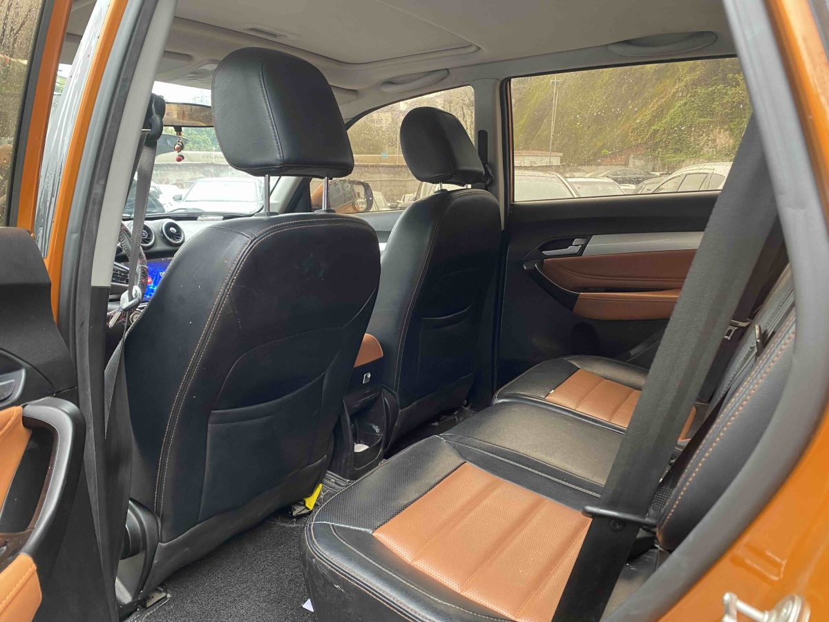 凯翼 凯翼X3 2017 汽车图片 #8