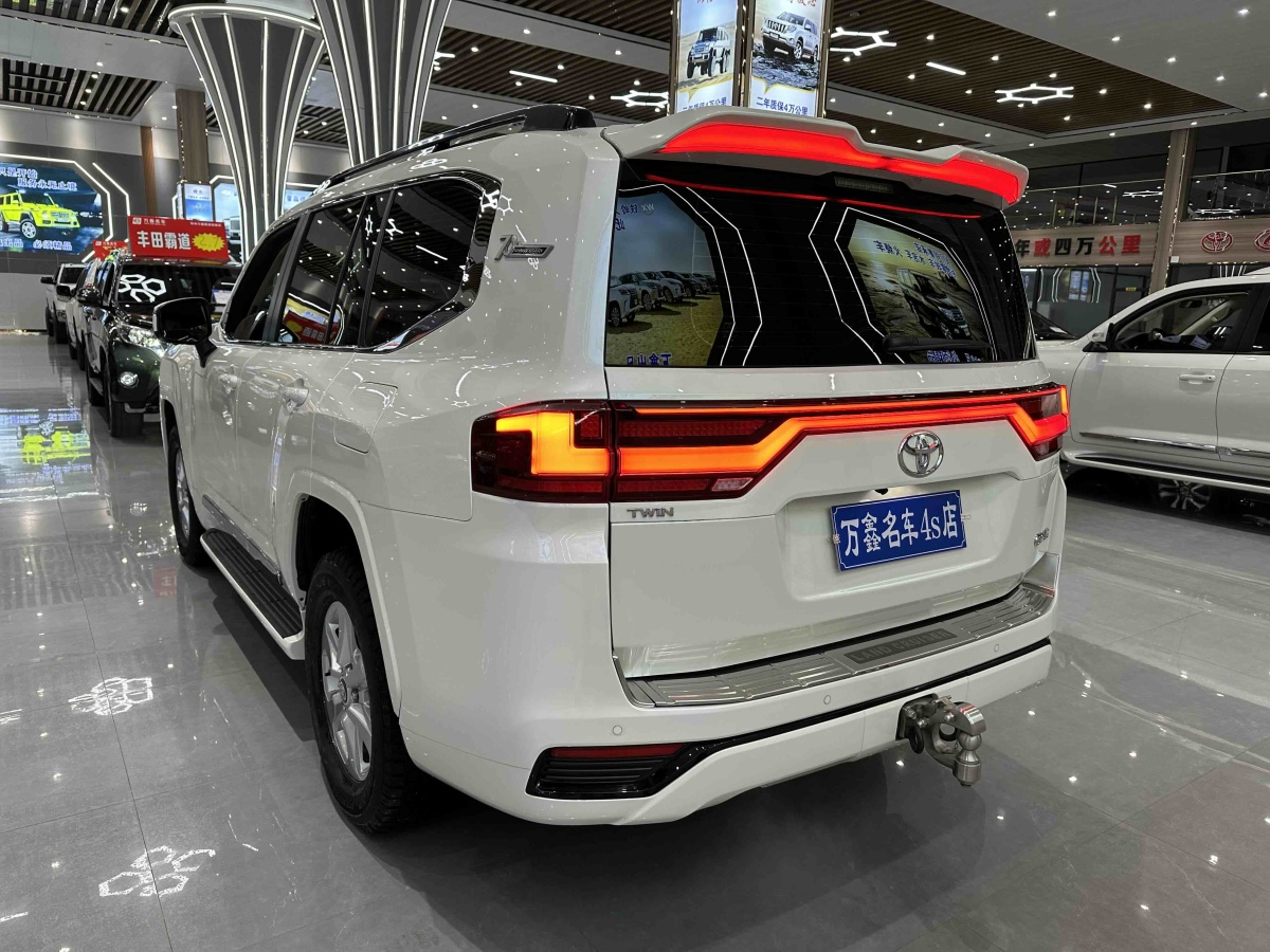 Toyota 2024 car image #8