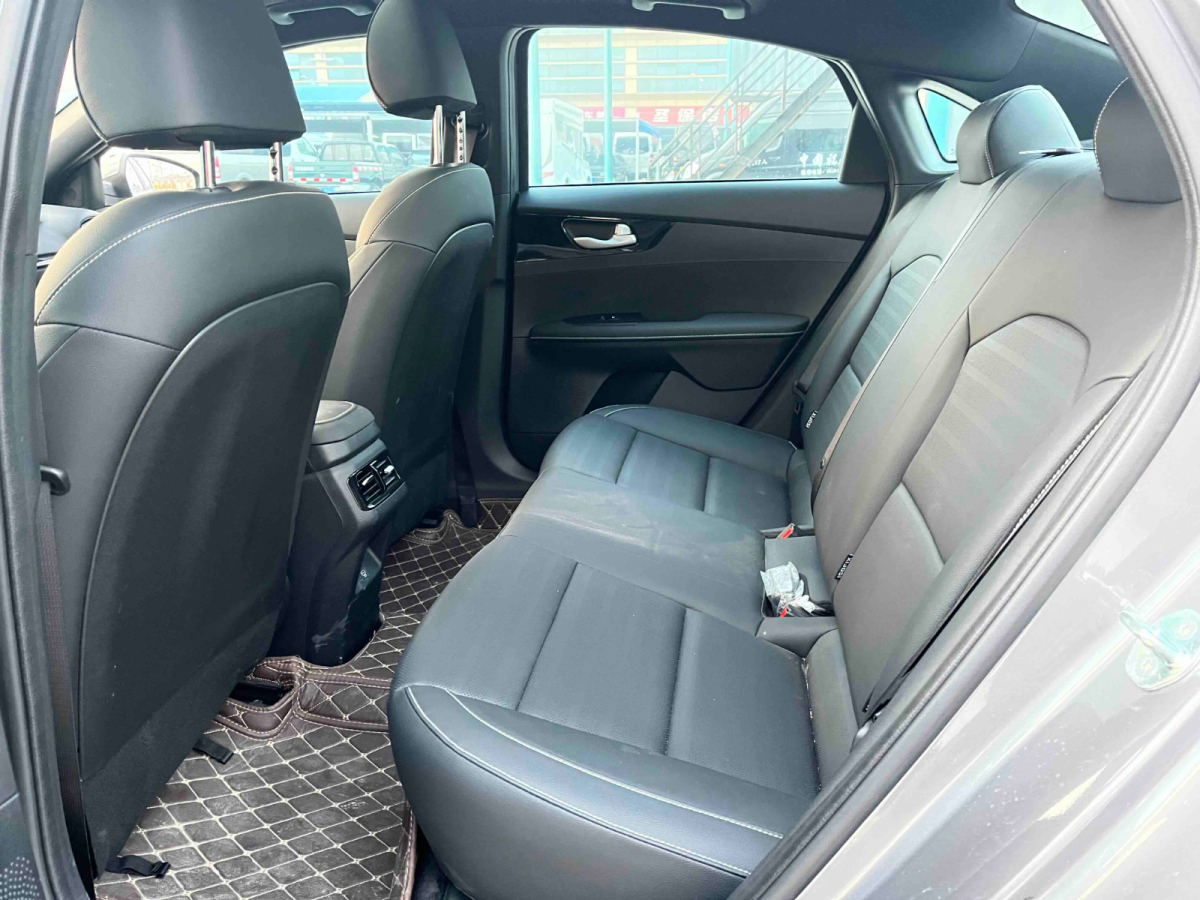 Kia K3 2023 изображение автомобиля #8