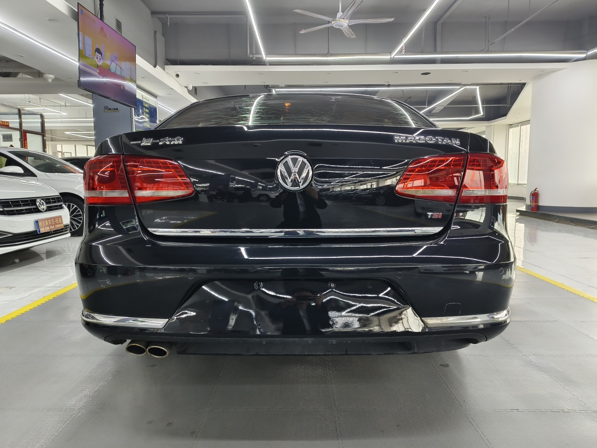 Volkswagen 2014 car image #8