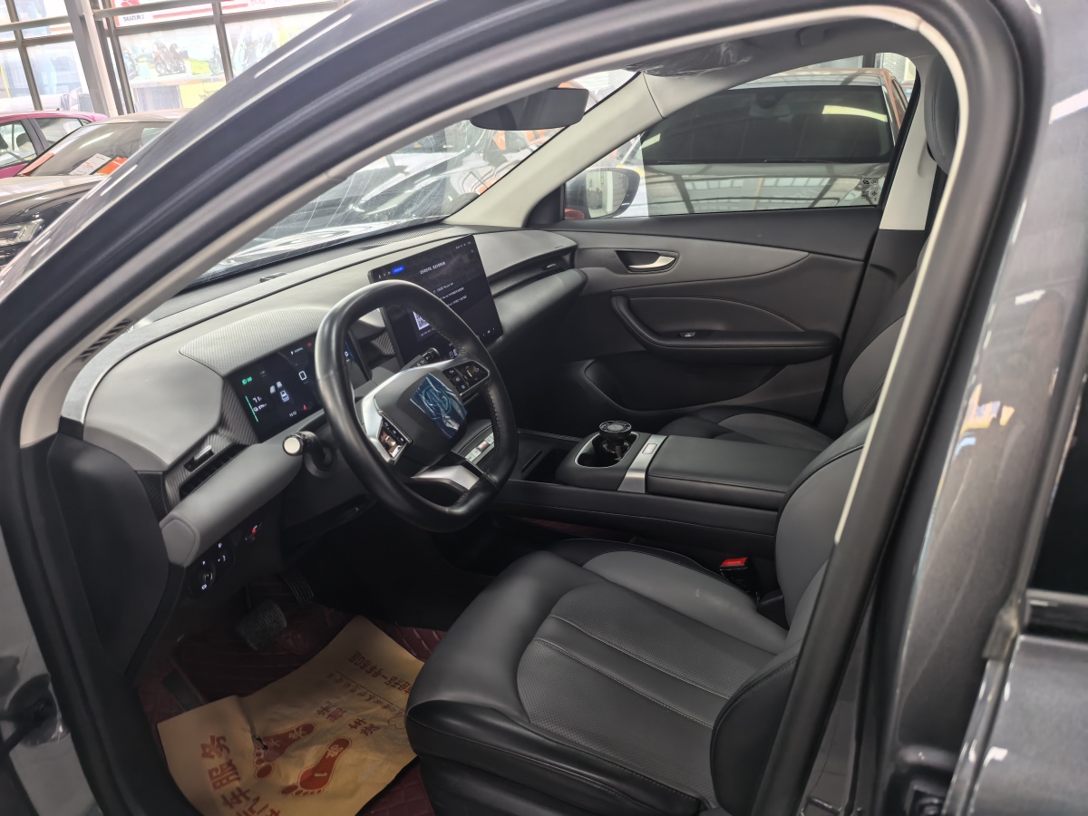 MG ES5 2025 imagen de coche #8