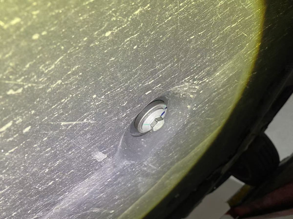 零跑汽车 零跑C16 2024 汽车图片 #8