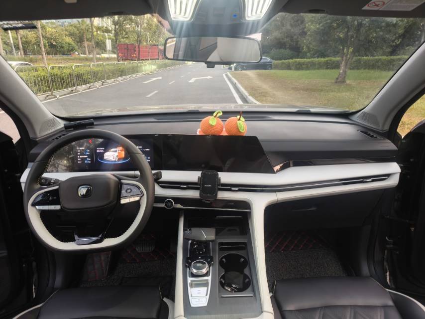 Changan CS75 Plus 2023 car image #8