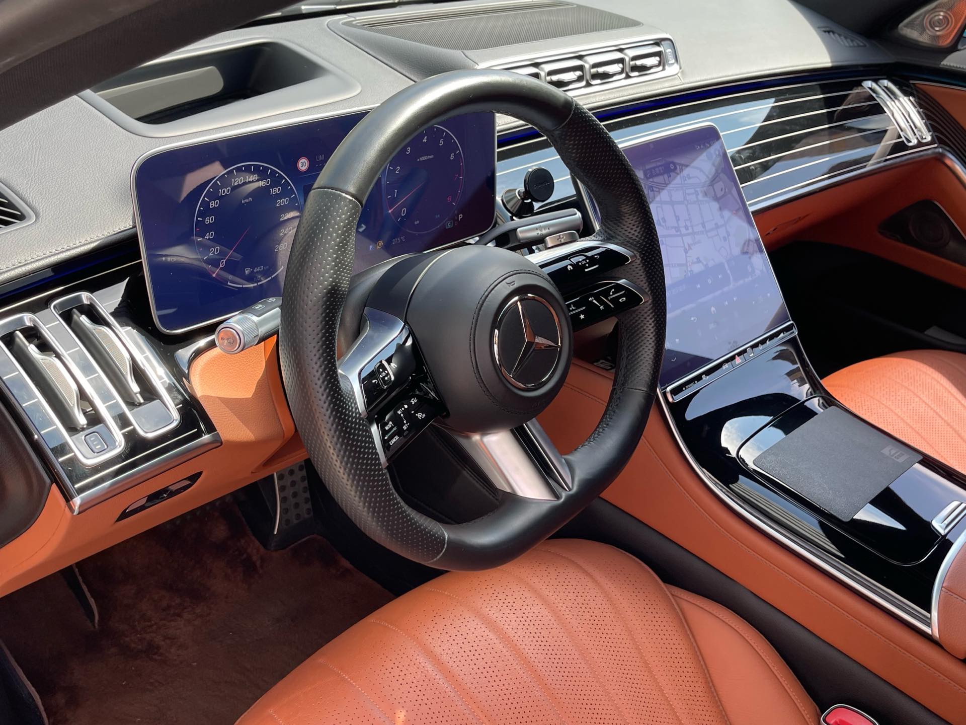 Mercedes-Benz V Class 2023 car image #8