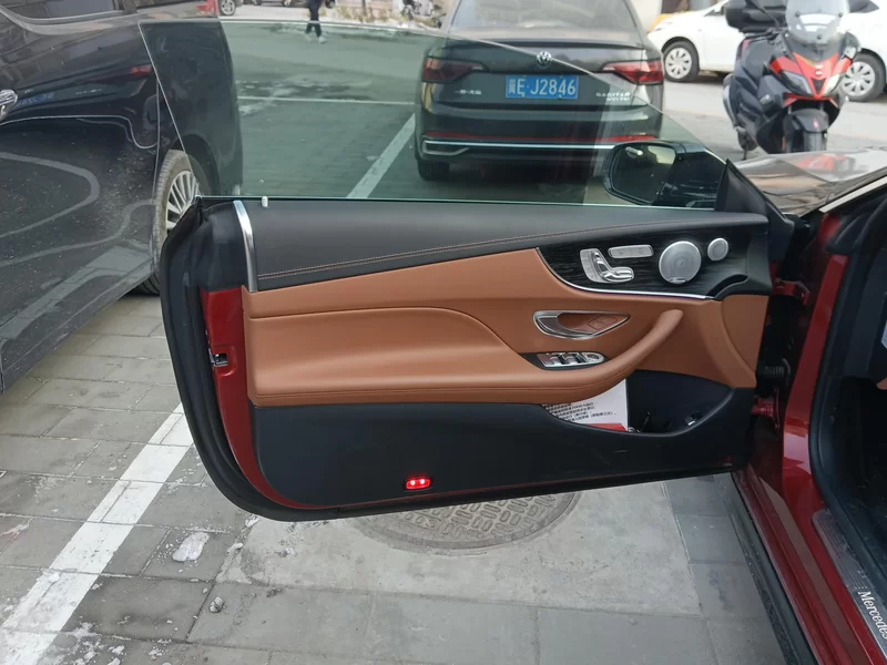 Mercedes-Benz E Class (Imported) 2017 #8 Mercedes-Benz E Class (Imported) 2017 immagine di auto #8