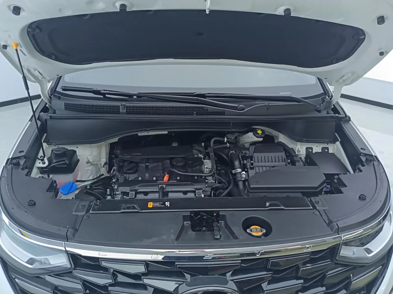 Hyundai Custo 2024 car image #8