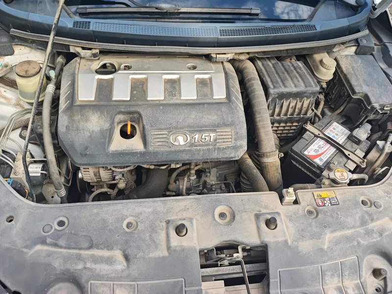 Great Wall C50 2015 car image #8