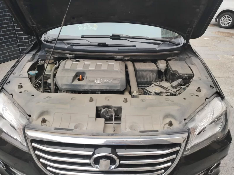 Great Wall C50 2016 car image #8