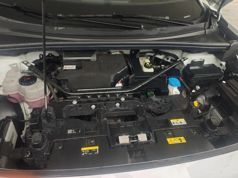 Volkswagen ID.6 X 2023 #8 Volkswagen ID.6 X 2023 immagine di auto #8