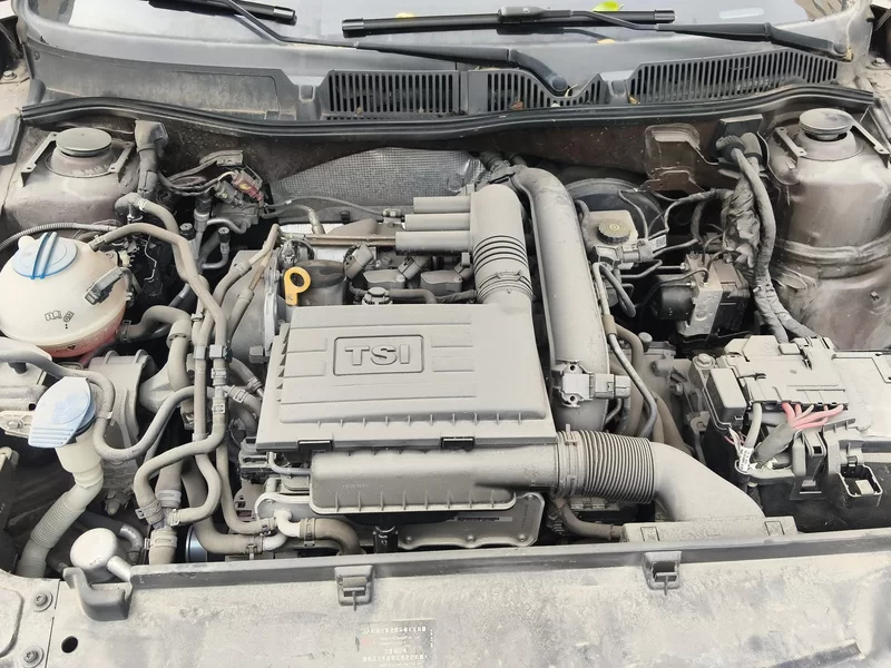 Volkswagen Cross Lavida 2017 immagine di auto #8