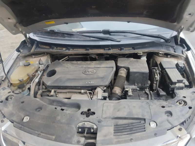 BYD G5 2014 изображение автомобиля #8