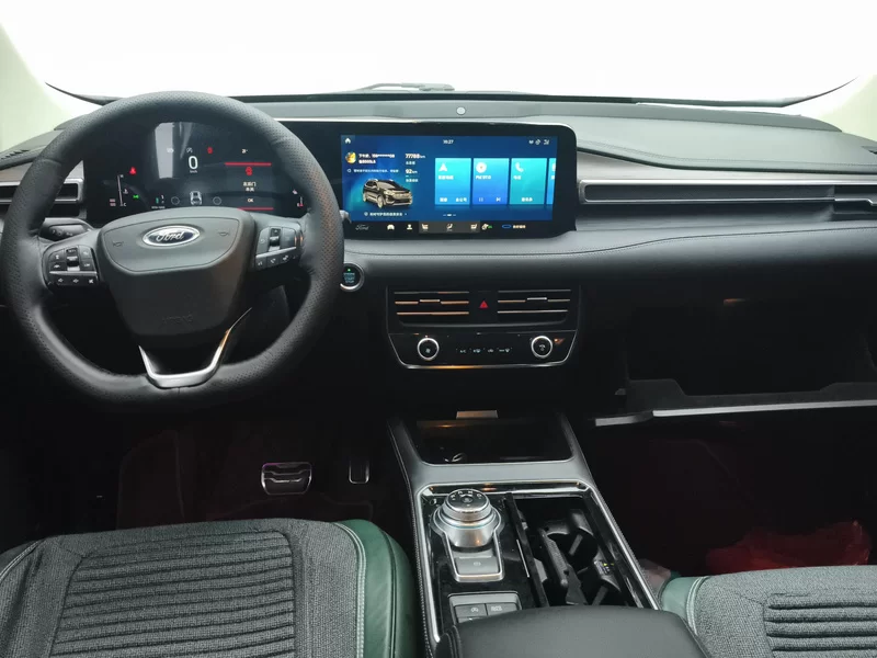 Ford Edge 2021 car image #8