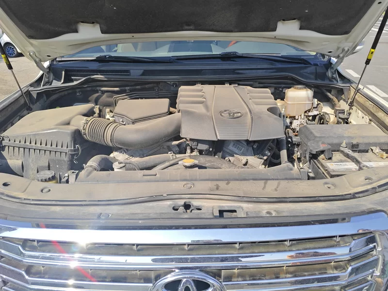 丰田 兰德酷路泽 2015 汽车图片 #8