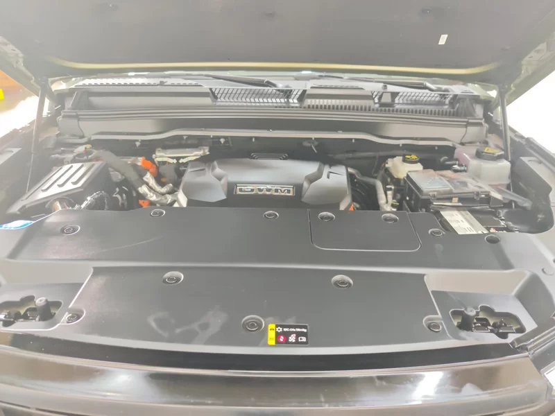 Tank 400 2024 car image #8