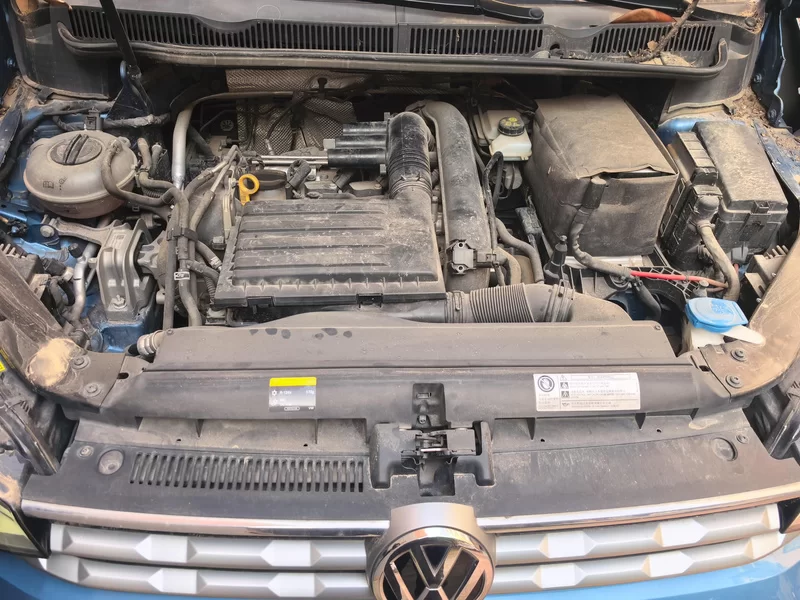 Volkswagen Touran 2018 car image #8