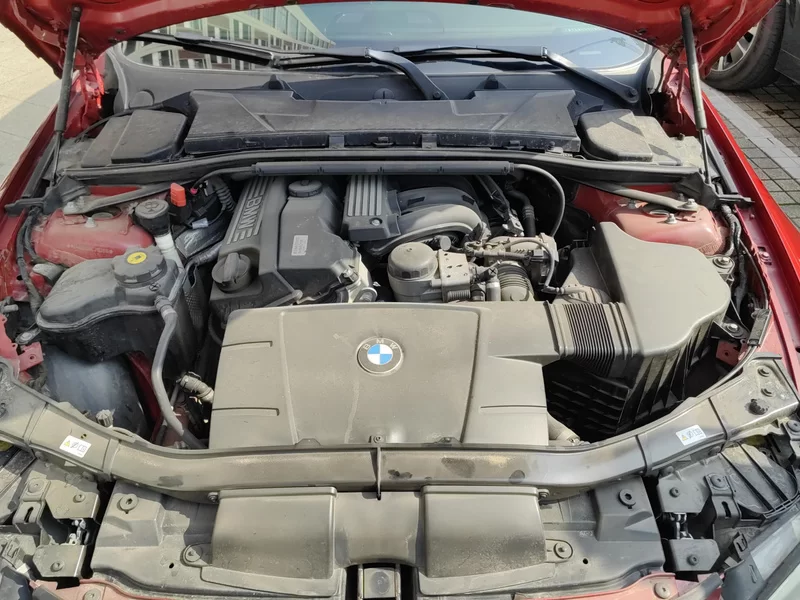 BMW 3 Series (Imported) 2013 car image #8