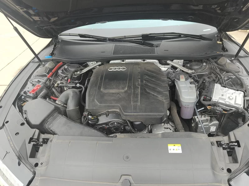 Audi A7L 2024 car image #8