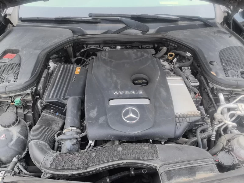 Mercedes-Benz E Class New Energy 2020 immagine di auto #8