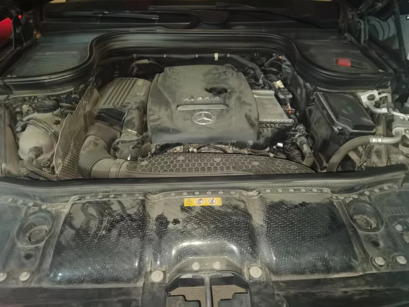 Mercedes-Benz GLE Class New Energy 2022 car image #8