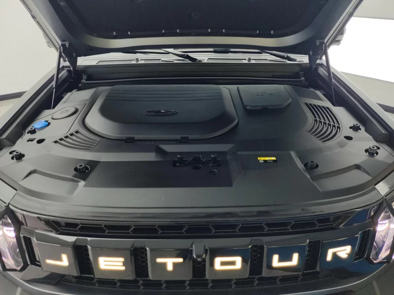 Jetour Traveller 2023 car image #8