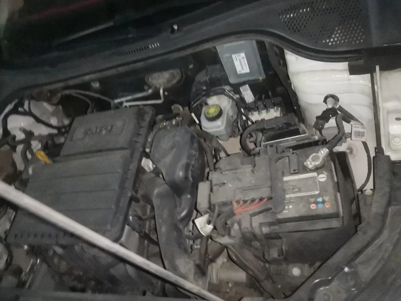 Skoda Rapid 2018 car image #8