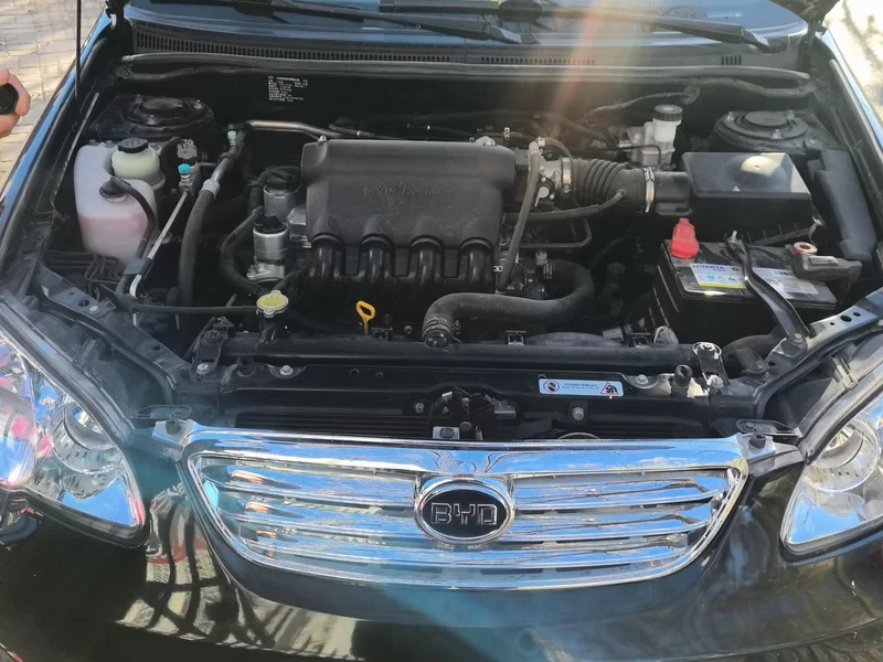 BYD F3 2018 immagine di auto #8