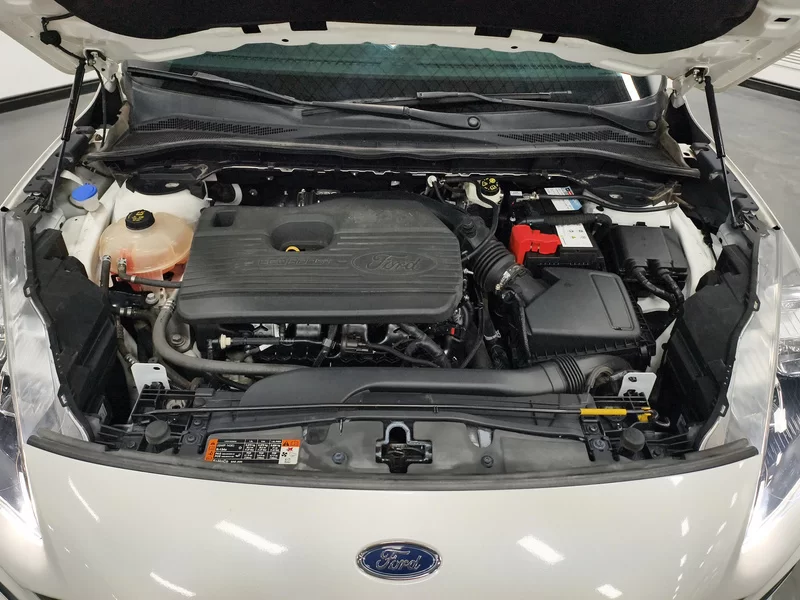 Ford Escape 2020 صورة سيارة #8