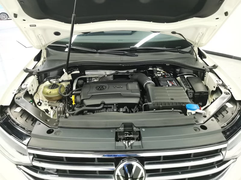 Volkswagen Tiguan L 2022 #8 Volkswagen Tiguan L 2022 car image #8