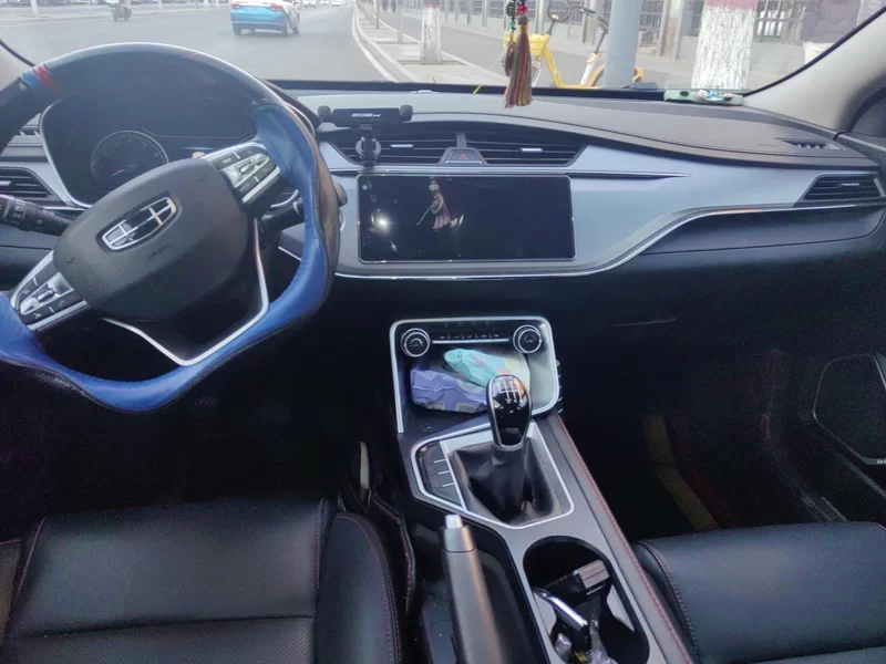 GEELY Binray 2021 car image #8