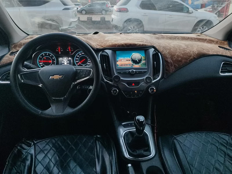 Chevrolet 2017 car image #8