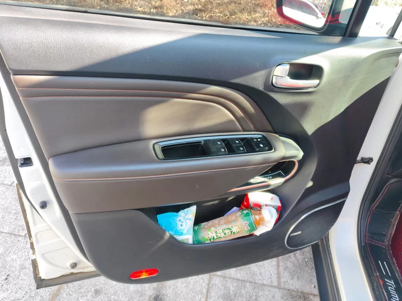 MG GS3 2018 #8 MG GS3 2018 car image #8