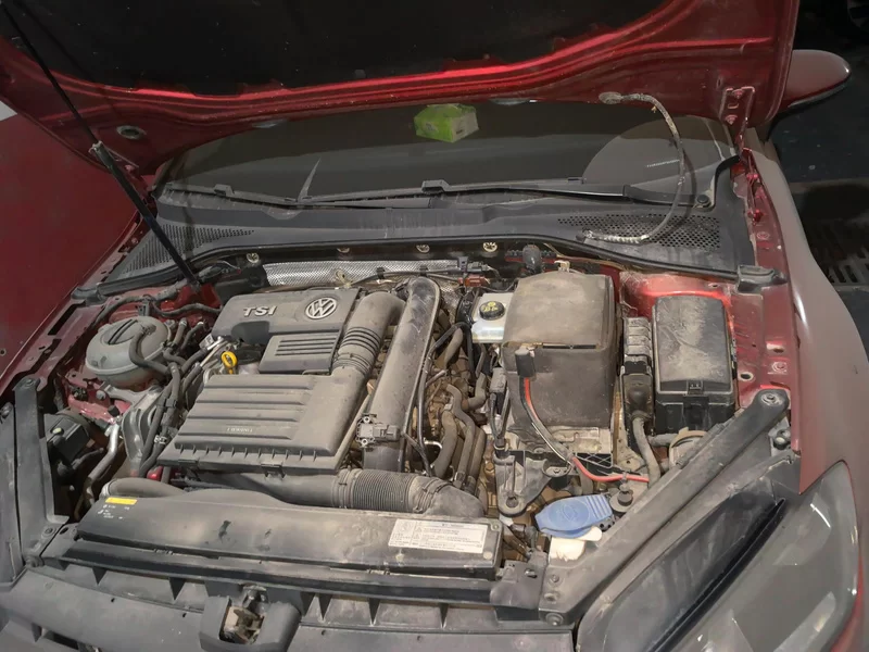 Volkswagen Golf 2015 car image #8