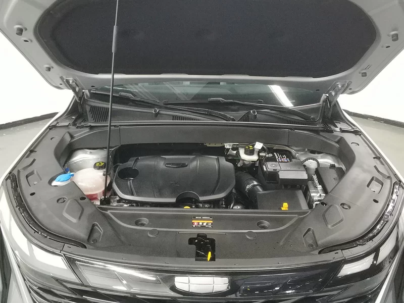 GEELY Boyue L 2025 car image #8