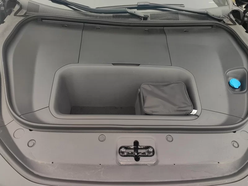Zeekr 2025 car image #8