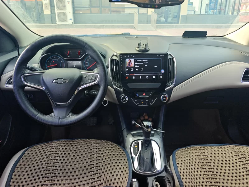 Chevrolet Cruze 2015 car image #8
