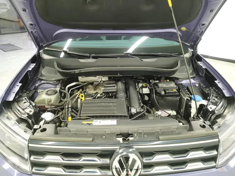 Volkswagen T-Cross 2019 car image #8
