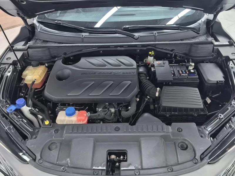 Changan UNI-T 2022 imagem de carro #8