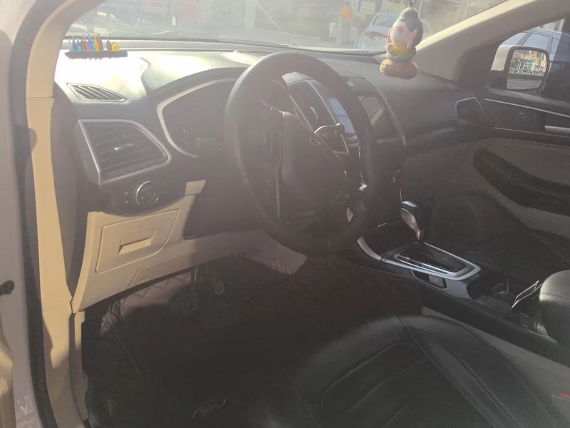 Ford Edge 2019 imagen de coche #8