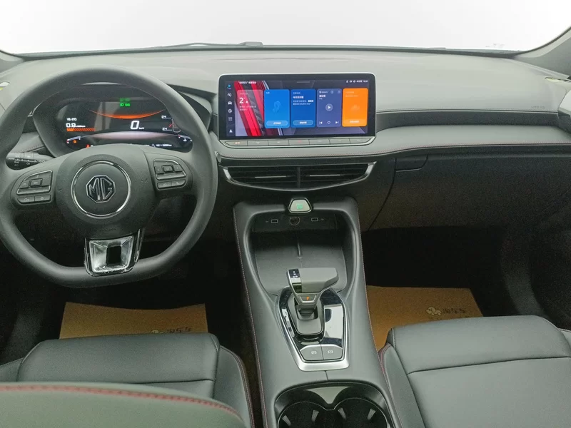 5 2024 immagine di auto #8